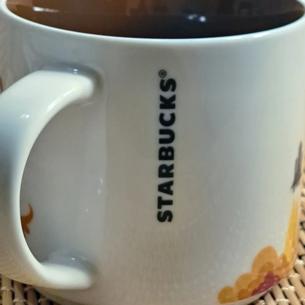 Starbucks Houston City Coffee/Tea Cup Ivory‎ Mug 14 oz You Are Here Collection